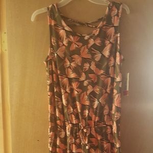 NWT girls sleeveless jumper